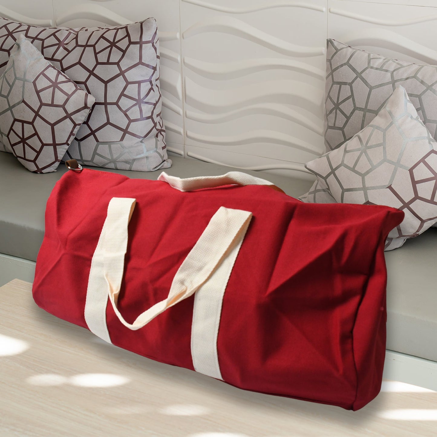 LARGE CAPACITY FOLDING TRAVEL BAG